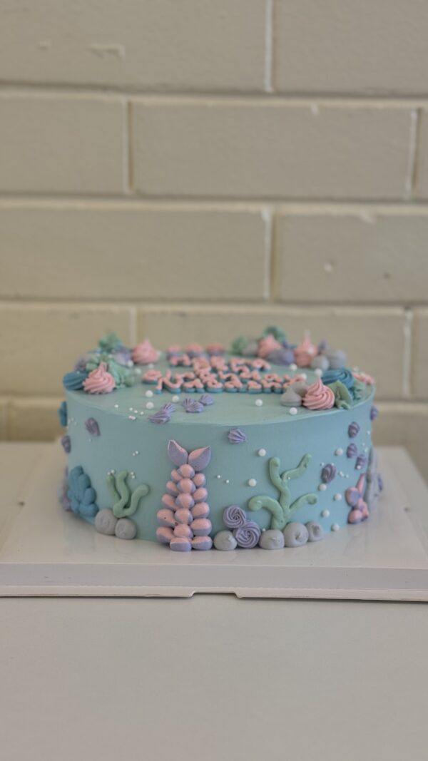 Underwater Themed Cake - Image 2