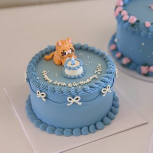 3D Orange Cat in Blue Theme