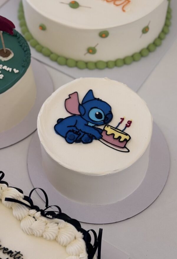 Simple Stitch Cake