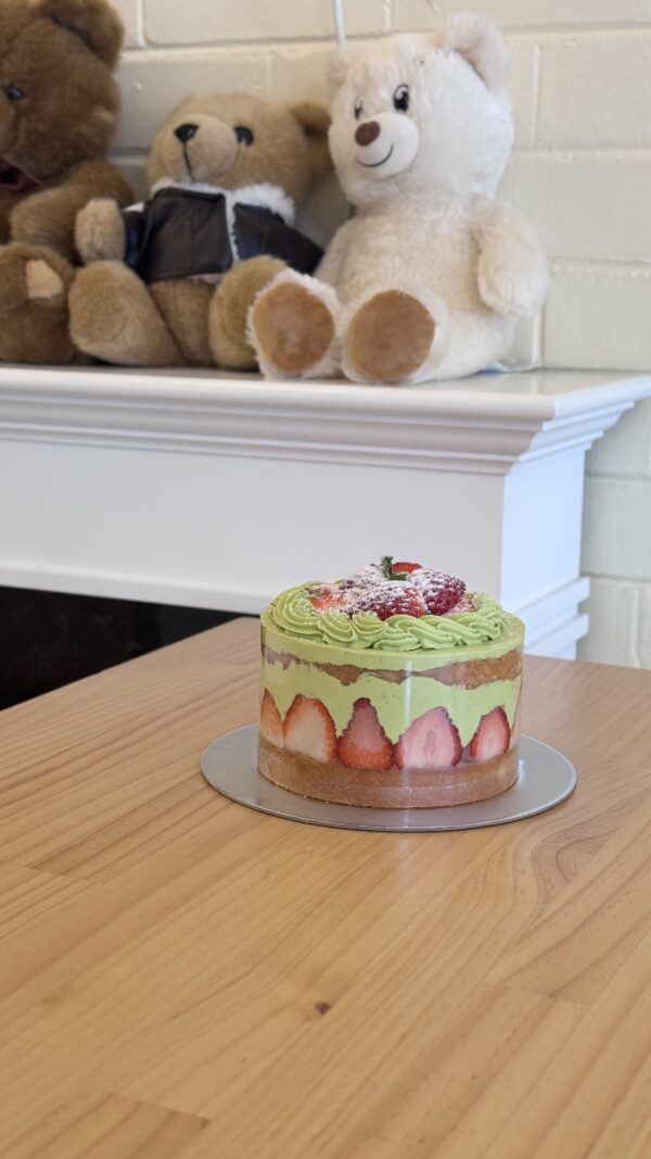 Matcha Strawberry Bomb - Image 2