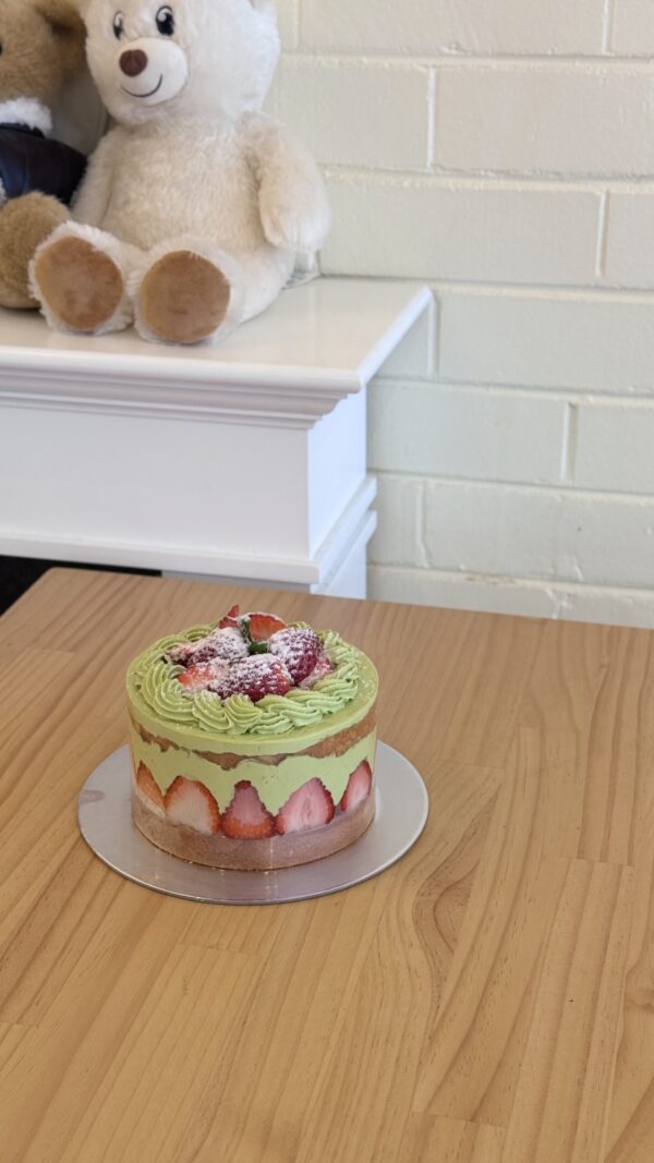 Matcha Strawberry Bomb - Image 3