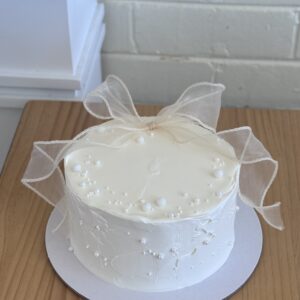 Pearl Ribbon Cake