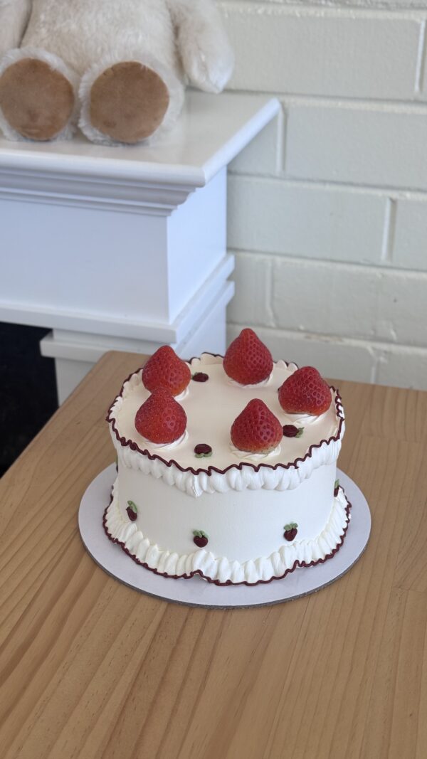 Strawberry Ruffle Cake - Image 2