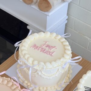 Ivory Ribbon Vintage